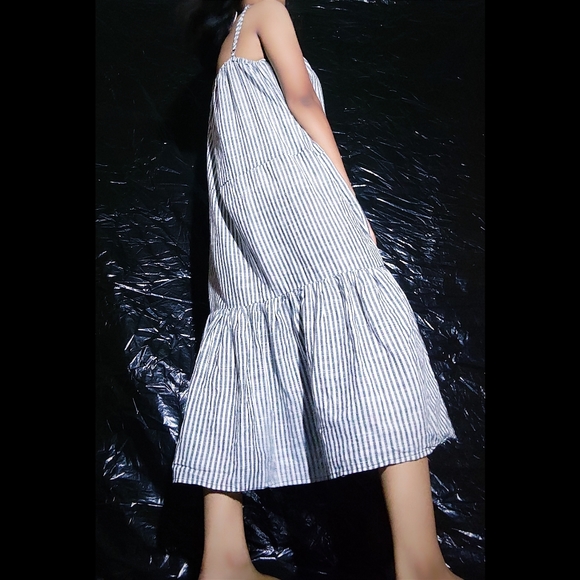 ๐๐๐๐ Indo western dress with pocket - Picture 3 of 3